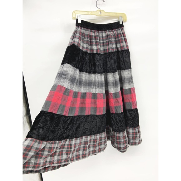 St Johns Bay Dresses & Skirts - St Johns Bay 100% Cotton Multicolored Boho Skirt Size M